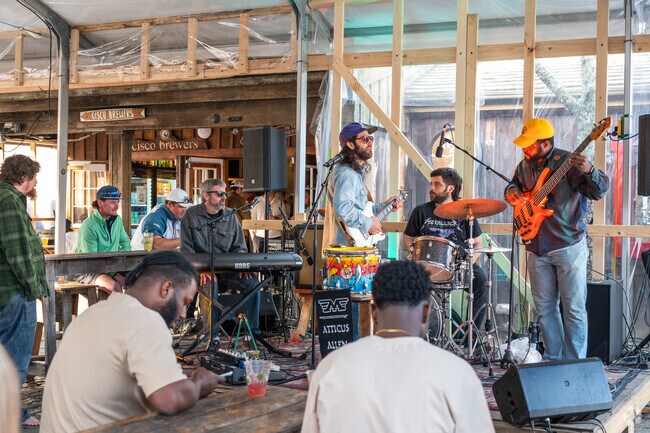 Nantucket residents love the lively and vibrant atmosphere at Cisco Brewers.