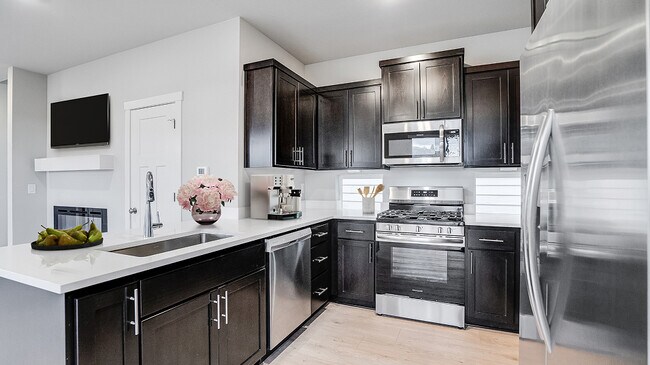 5218 SE 77th Ave unit 36040707, Hillsboro, OR 97007 - photo 4