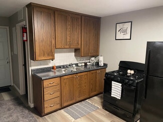 400 Walker Dr, Washburn, IA 50702