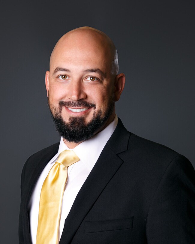 Agent Photo