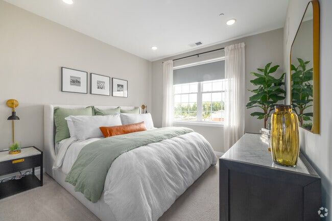 2BR, 2BA - 1,208SF - First Bedroom