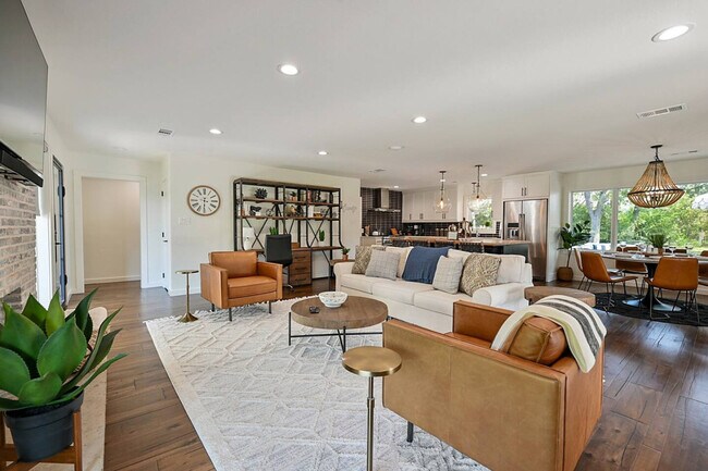 8495 Turkey Creek Rd unit ID1328057P, College Station, TX 77845 - photo 3