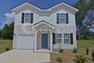233 Topaz Ln, Macon, GA 31217