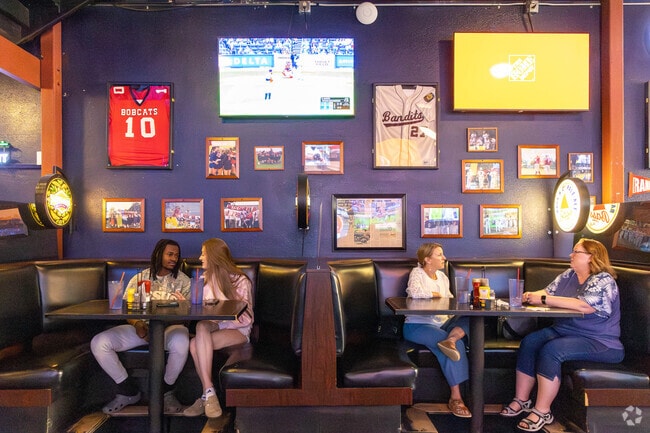Sip, socialize, and enjoy at Cubby's Sports Bar & Grill in Brookings.