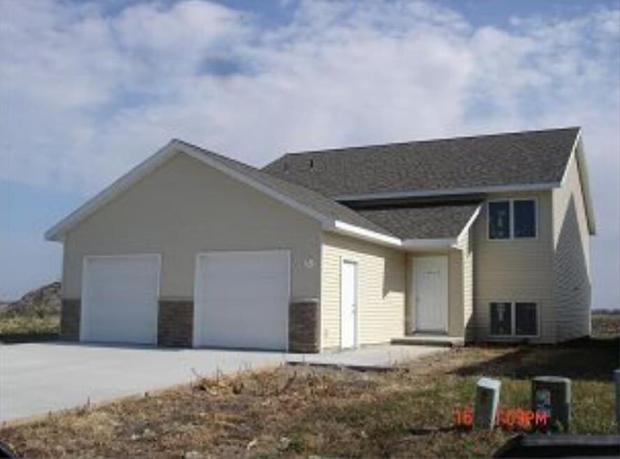 146 Erin Ct