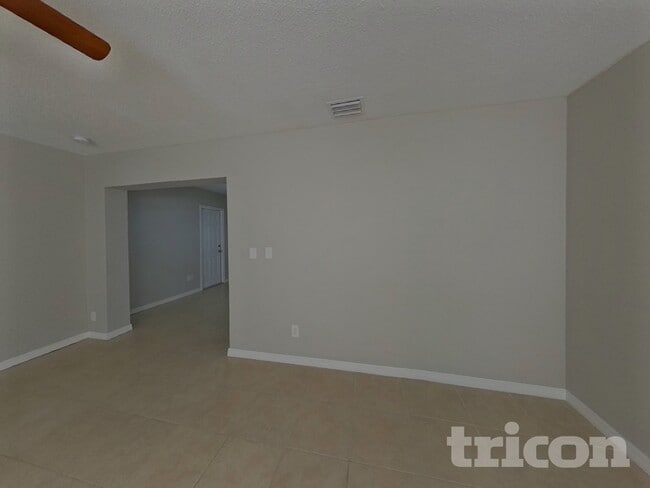 1569 Lotus Path, Clearwater, FL 33756 - photo 5