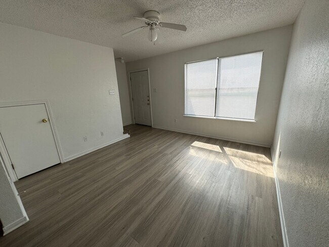 1306 Monroe Loop unit A, Killeen, TX 76543 - photo 5