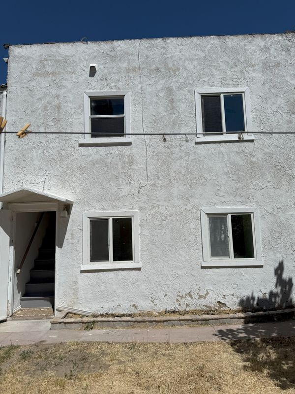 220 W D St, Tehachapi, CA 93561