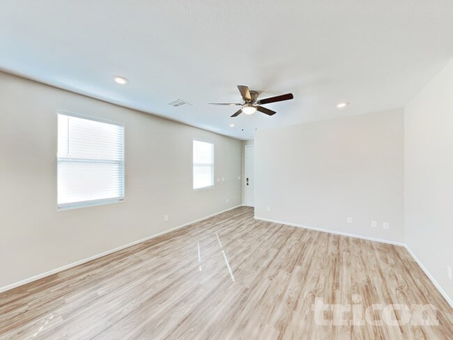 10270 Nolinas St, Las Vegas, NV 89141 - photo 3