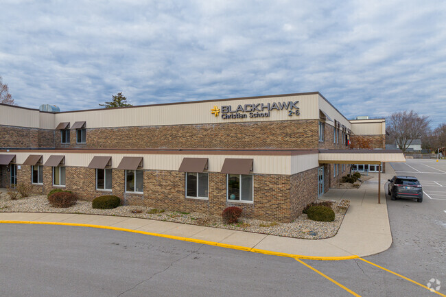 Fort Wayne's Blackhawk Christian has 890 students.