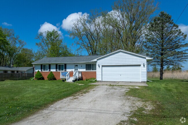 Ranches are still available housing styles in the neighborhood across Point Tremble Road.