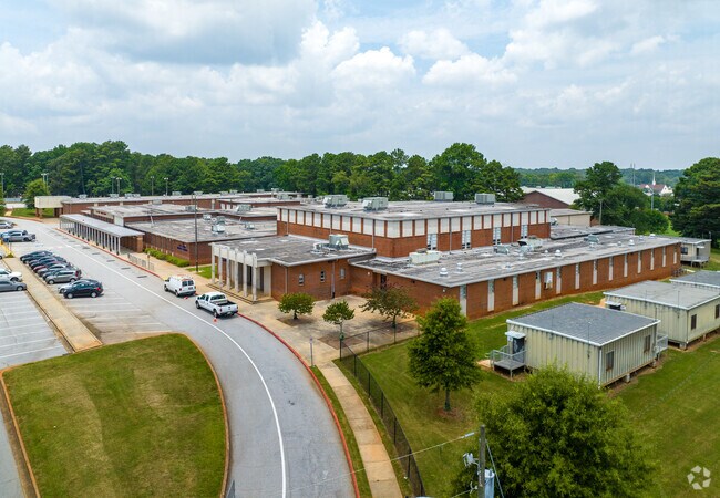 Babb Middle School is a safe learning environment for Lake City students.