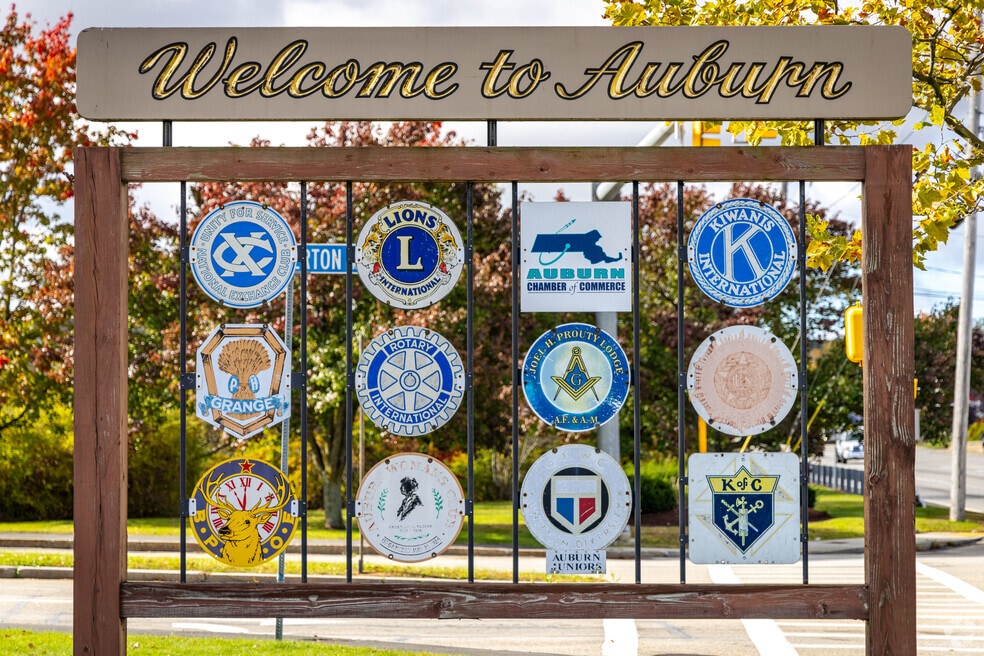 Neighborhood_Pondville_Auburn_Final_012324