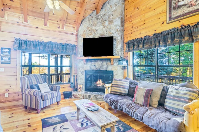 235 Arrowhead Pass, Blue Ridge, GA 30513 - photo 4