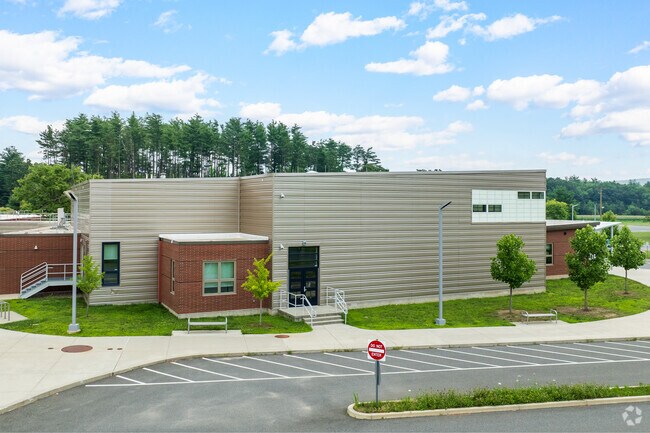 East Meadow is a public school located in Granby, MA, which is in a fringe rural setting.