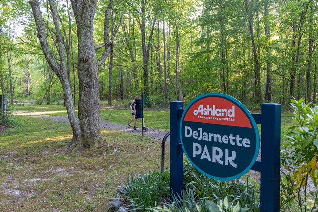 DeJarnette Park has a beautiful fishing hole in Ashland.