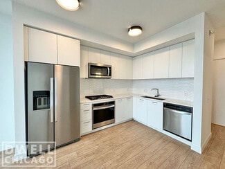 26 N Sangamon St, Chicago, IL 60607