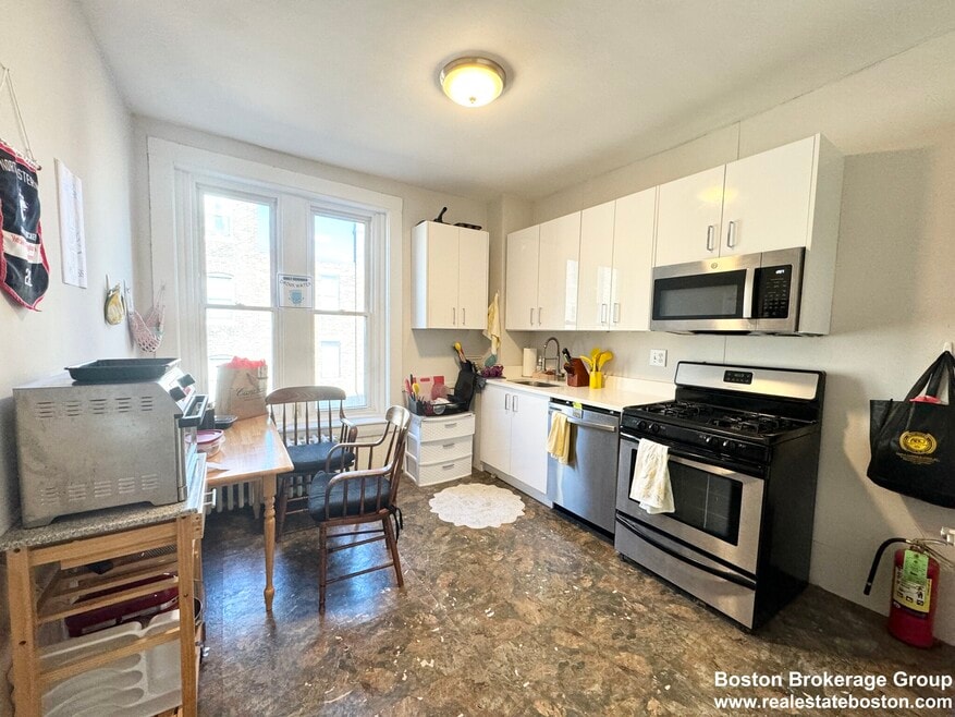 23 Symphony Rd unit 4, Boston, MA 02115 - photo 1