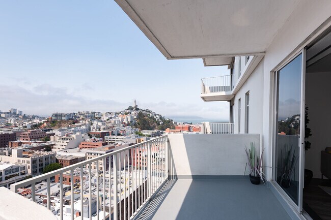 The Gateway, San Francisco, CA 94111 - photo 7