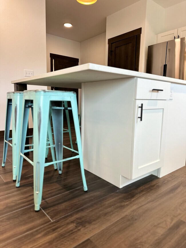 1010 Baker Ave unit 302, Whitefish, MT 59937 - photo 4