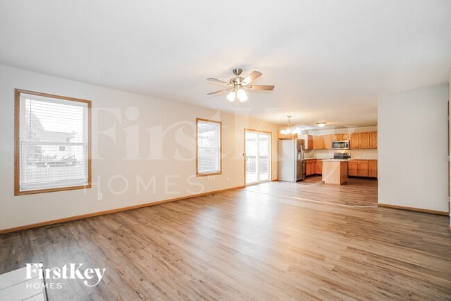 1211 Sassafras Ln, Marysville, OH 43040 - photo 5