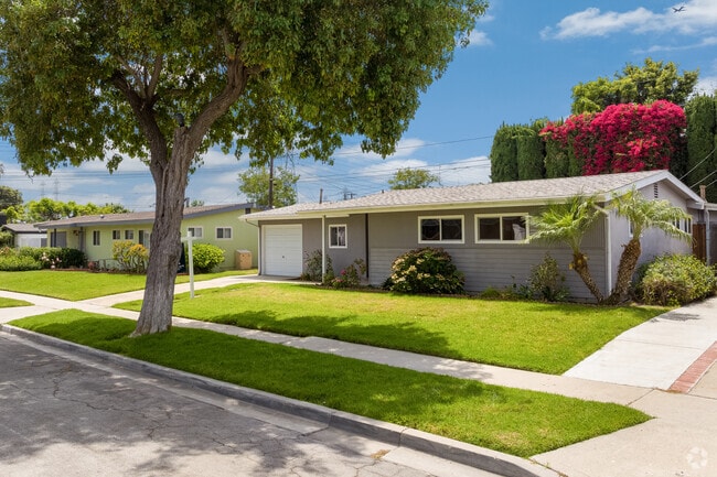 Atherton South in Long Beach is a great neighborhood for finding starter homes.