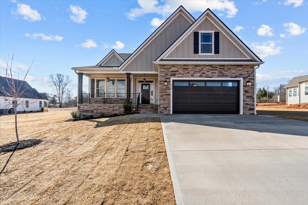 2401 Hart Cut Rd unit 36734825, Slater-Marietta, SC 29661 - photo 1