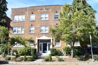 309 16th Ave E, Seattle, WA 98112