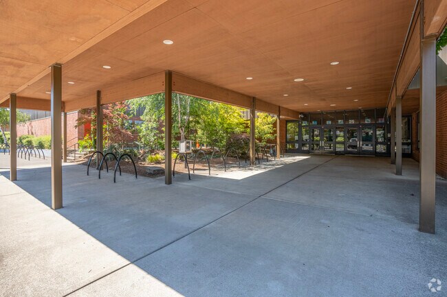 L.C. Tobias Elementary School entrance in Aloha, Oregon.