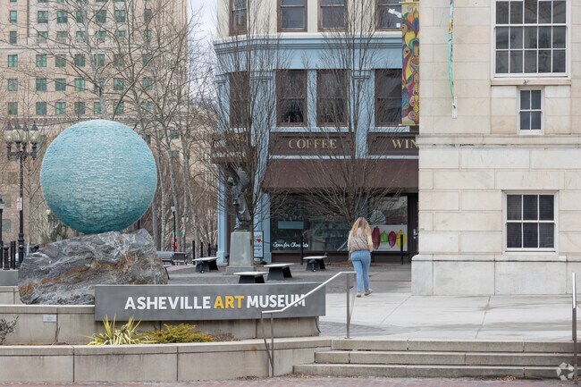 The Asheville Art Museum sits in the heart of downtown and features many local artists.