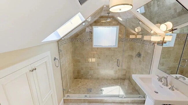 7 Acron Rd unit 1, Brookline, MA 02445 - photo 7