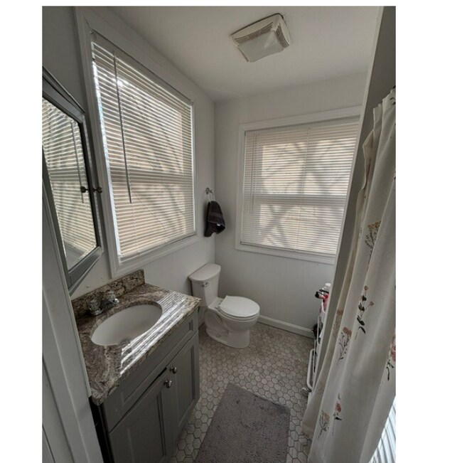 50 Derby St unit 2, Somerville, MA 02145 - photo 5