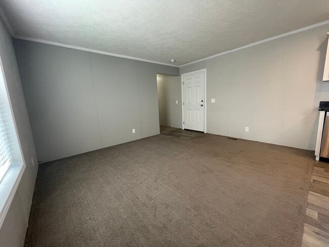 16185 Notre Dame St, Clinton Township, MI 48038 - photo 6