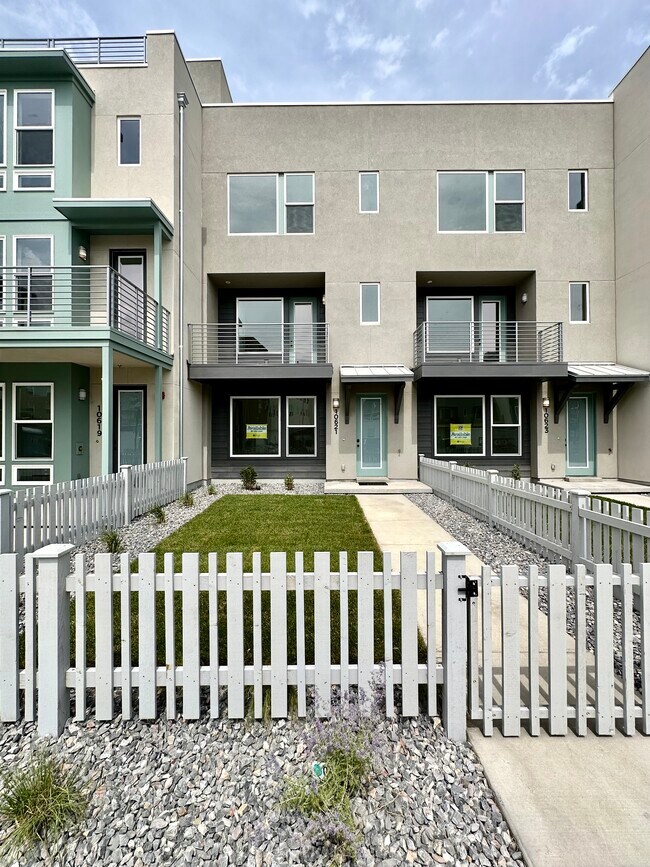 10621 Cardinal Park Rd, South Jordan, UT 84009