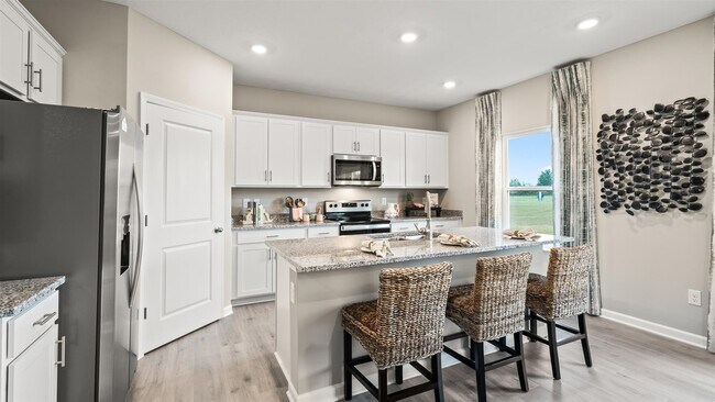 205 Reserve Pkwy unit 38667785, New Carlisle, OH 45344 - photo 3