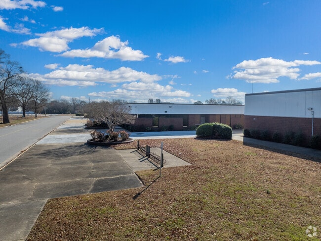 Jones Magnet Middle School