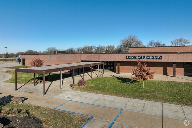 Parkview Elementary has earned a grade of B from Niche.