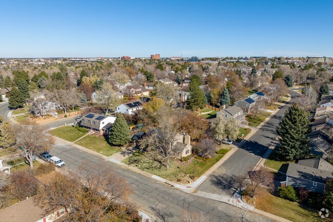 Walnut Hills is a suburb of Denver in the City of Centennial.