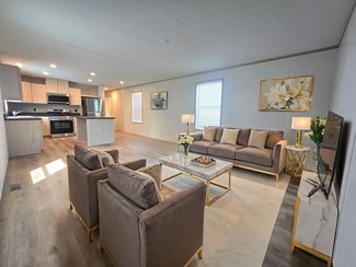 119 Georgia St, Bismarck, ND 58504