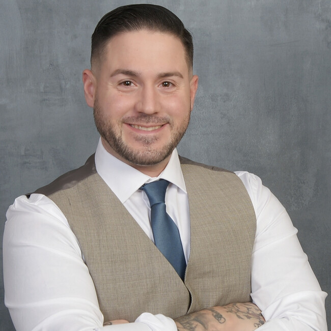 Agent Photo