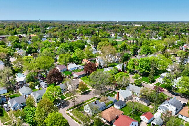 Quentin Park is a tree-lined neighborhood in Lansing, Michigan.