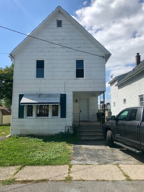 220 Wagner St, Buffalo, NY 14206