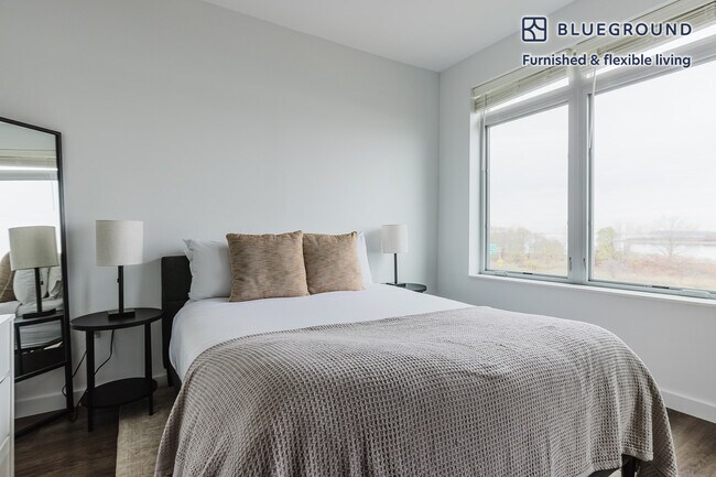 780 Morrissey Blvd unit FL4-ID1120, Boston, MA 02122 - photo 7