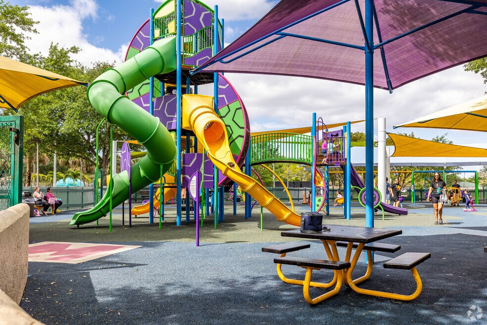 528127_PineRidge_071725_al_v1