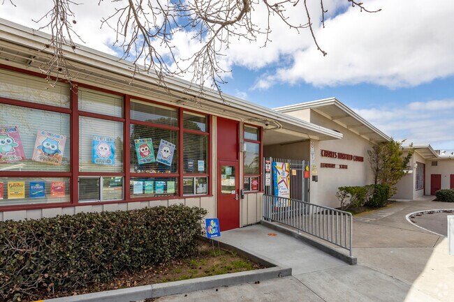 Bay Ho Neighborhood Bay Ho Neighborhood Cadman Elementary School.