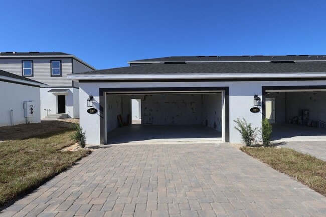 627 Pothos St, Apopka, FL 32703 - photo 2