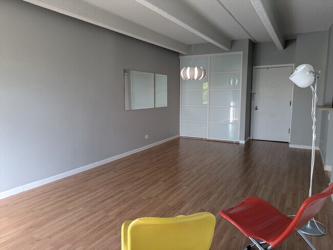 Wellington Square Condominiums unit 405, Denver, CO 80210 - photo 7