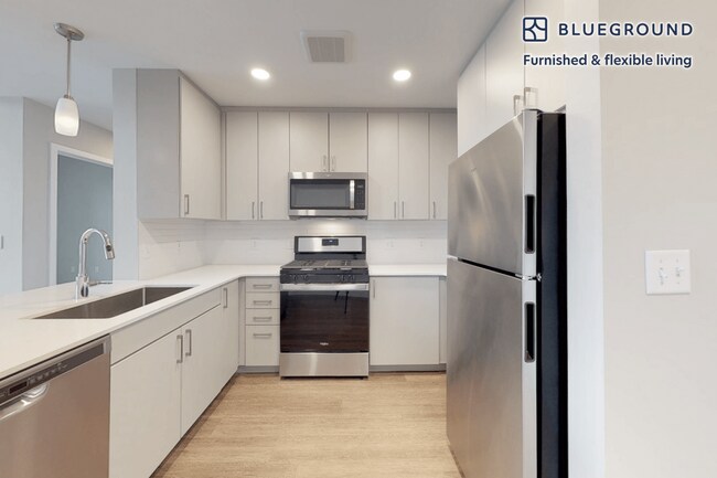 155 Lenox St unit FL1-ID5643A, Norwood, MA 02062 - photo 6