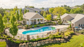 4260 Hidden Lakes Dr SE, Grand Rapids, MI 49512