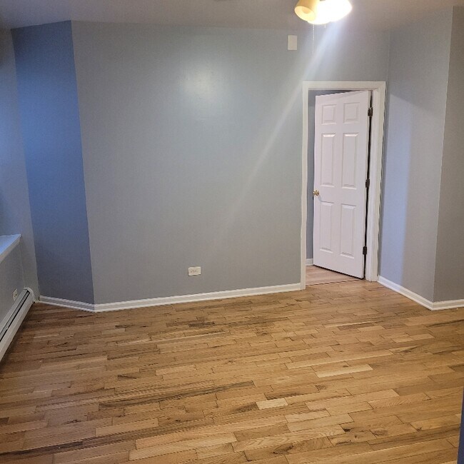 4915 S Drexel Blvd unit 2A, Chicago, IL 60615 - photo 5